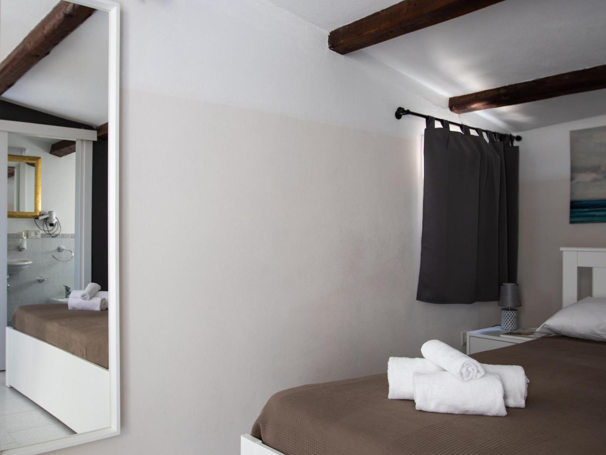 Ducezio Rooms Noto Luaran gambar